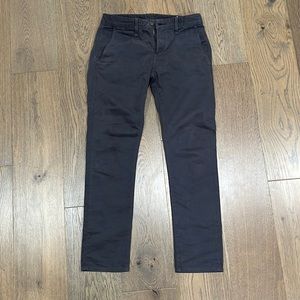 Rag & Bone Standard Issue Slim-Fit Jeans Men's
Size 30 Mid Rise Cotton Charcoal